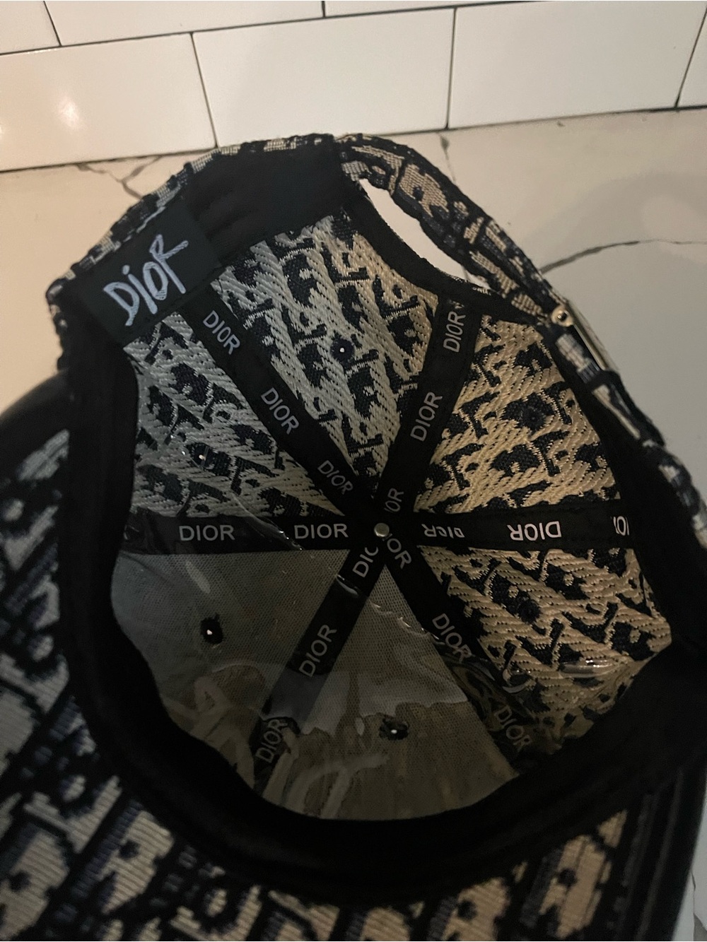 Men’s Designer Hat. - Picture 4 of 5
